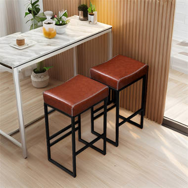 Short store bar chairs